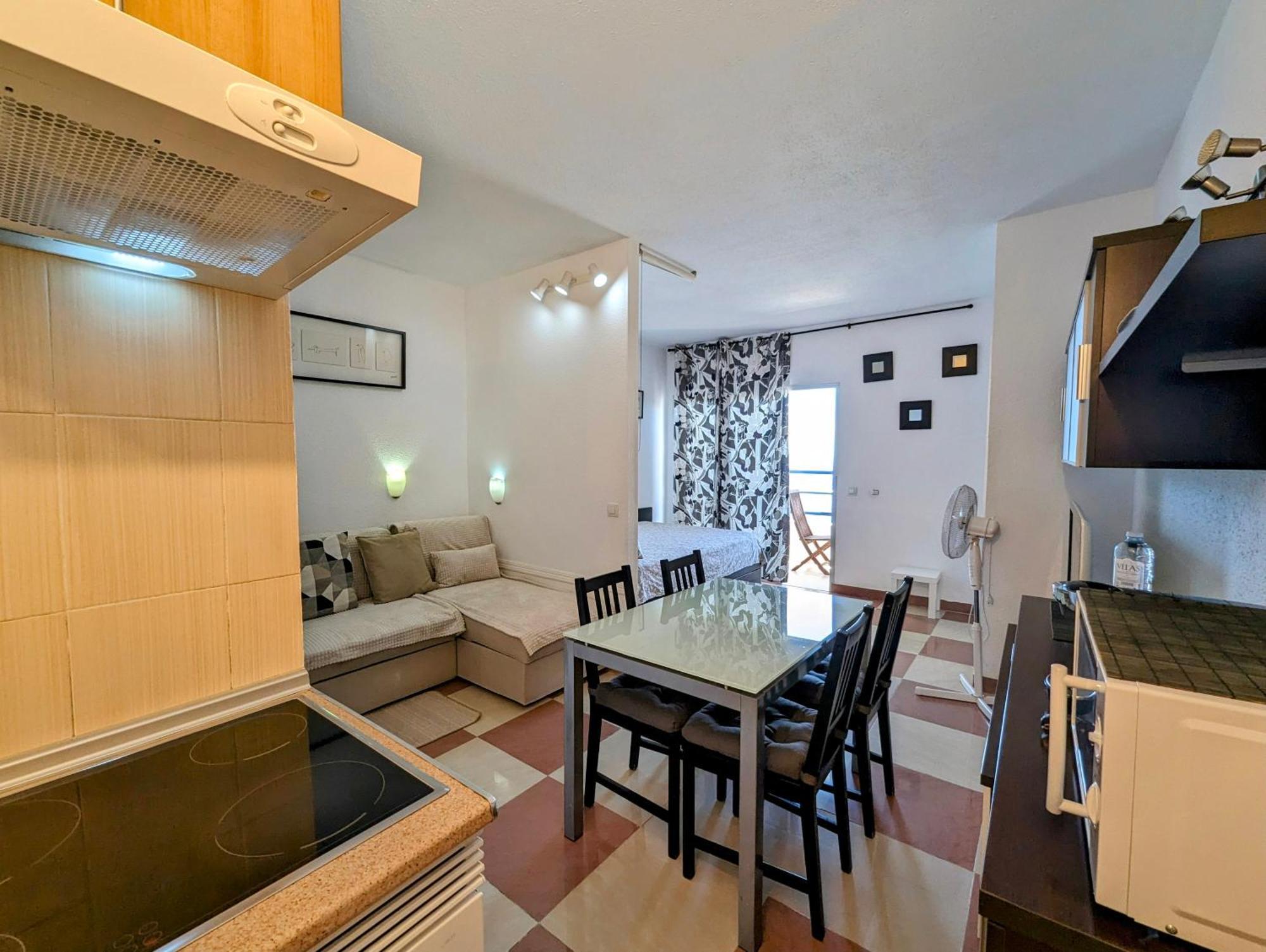 Studio Playa Paraiso Tenerife - Ocean View And Internet Wifi Optical Fiber - For Rent Екстериор снимка