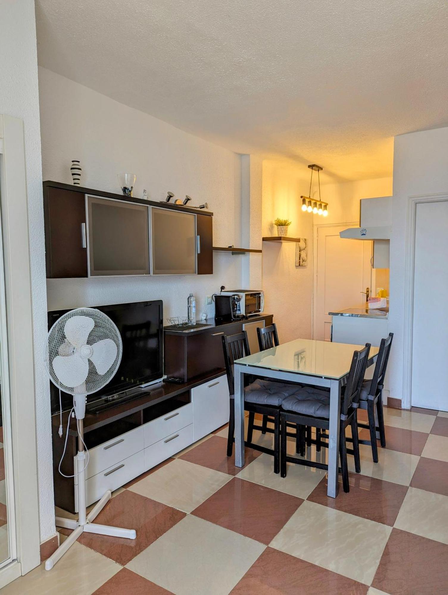 Studio Playa Paraiso Tenerife - Ocean View And Internet Wifi Optical Fiber - For Rent Екстериор снимка